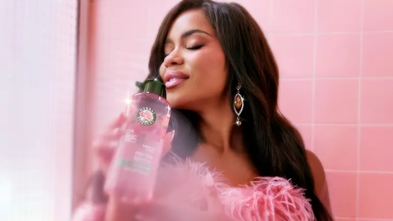 Herbal Essences Revives Infomercial Charm with ‘Scent Traps’