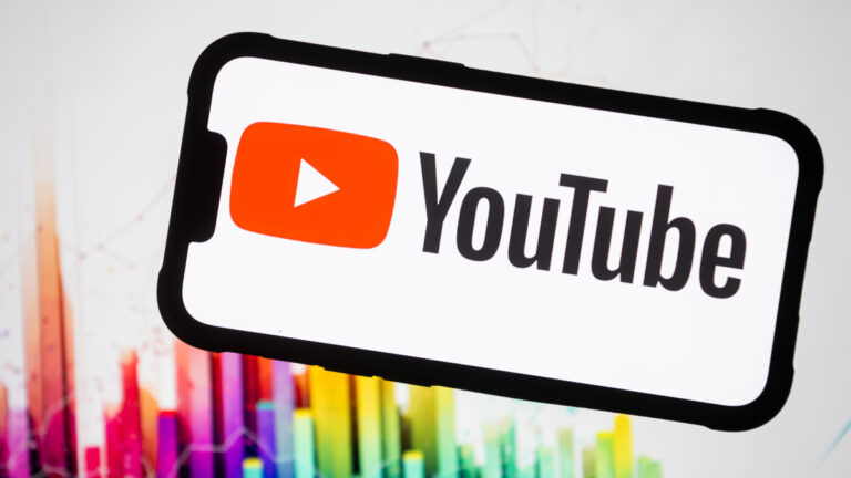 Top 10 Earning YouTubers: Who's Raking in the Most?