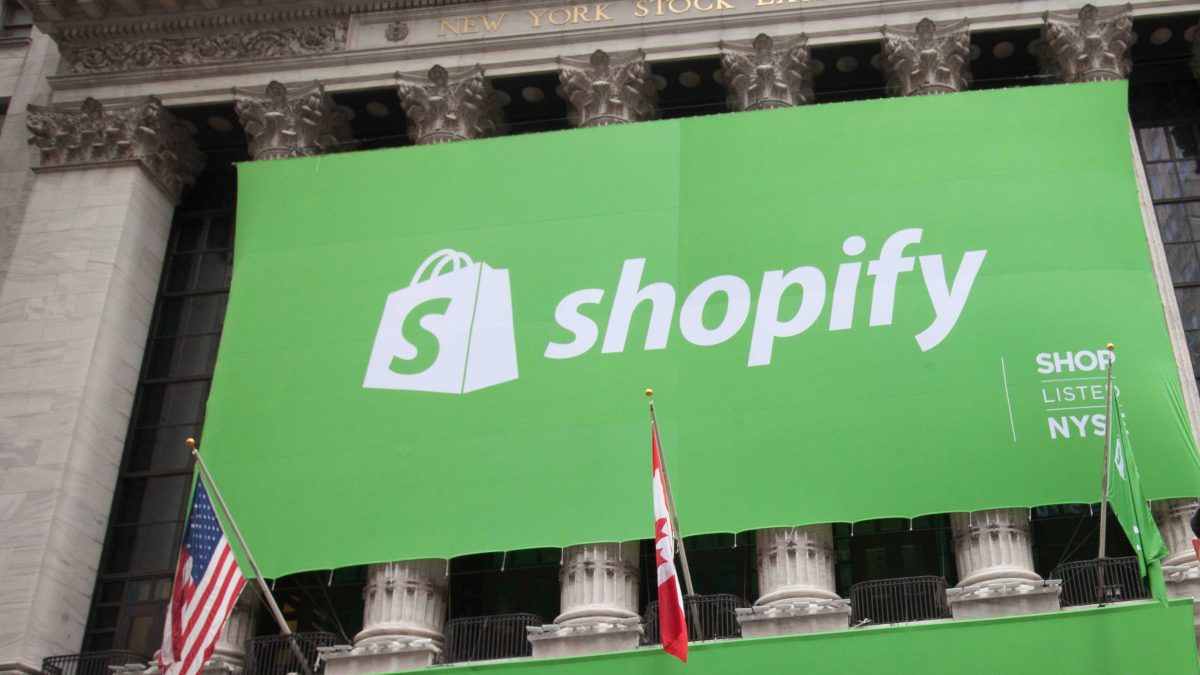 AI Traffic and Orders Surge for Shopify, Increasing 7x and 11x Respectively