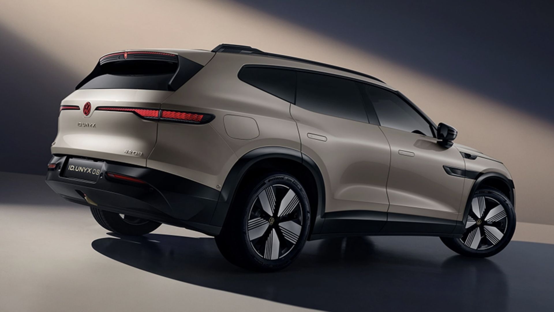 New Car Logo Emerges, Catching Eyes in the Automotive World