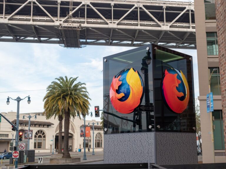 Mozilla’s CEO: AI Features Coming to Firefox, User Choice Maintained