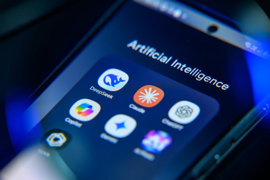 Nearly 30% of US Teens Use AI Chatbots Daily Amid Safety Worries