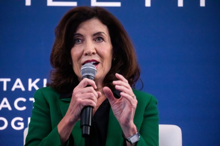 New York Governor Kathy Hochul Enacts RAISE Act for AI Safety Regulations