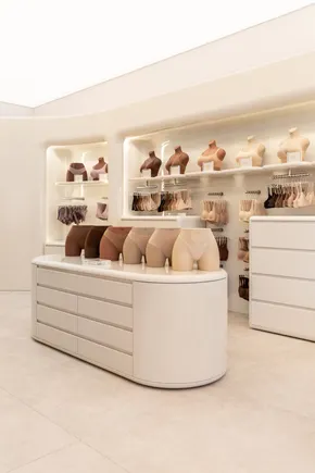 Skims Launches Shoppable TikTok Livestream for Live Entertainment