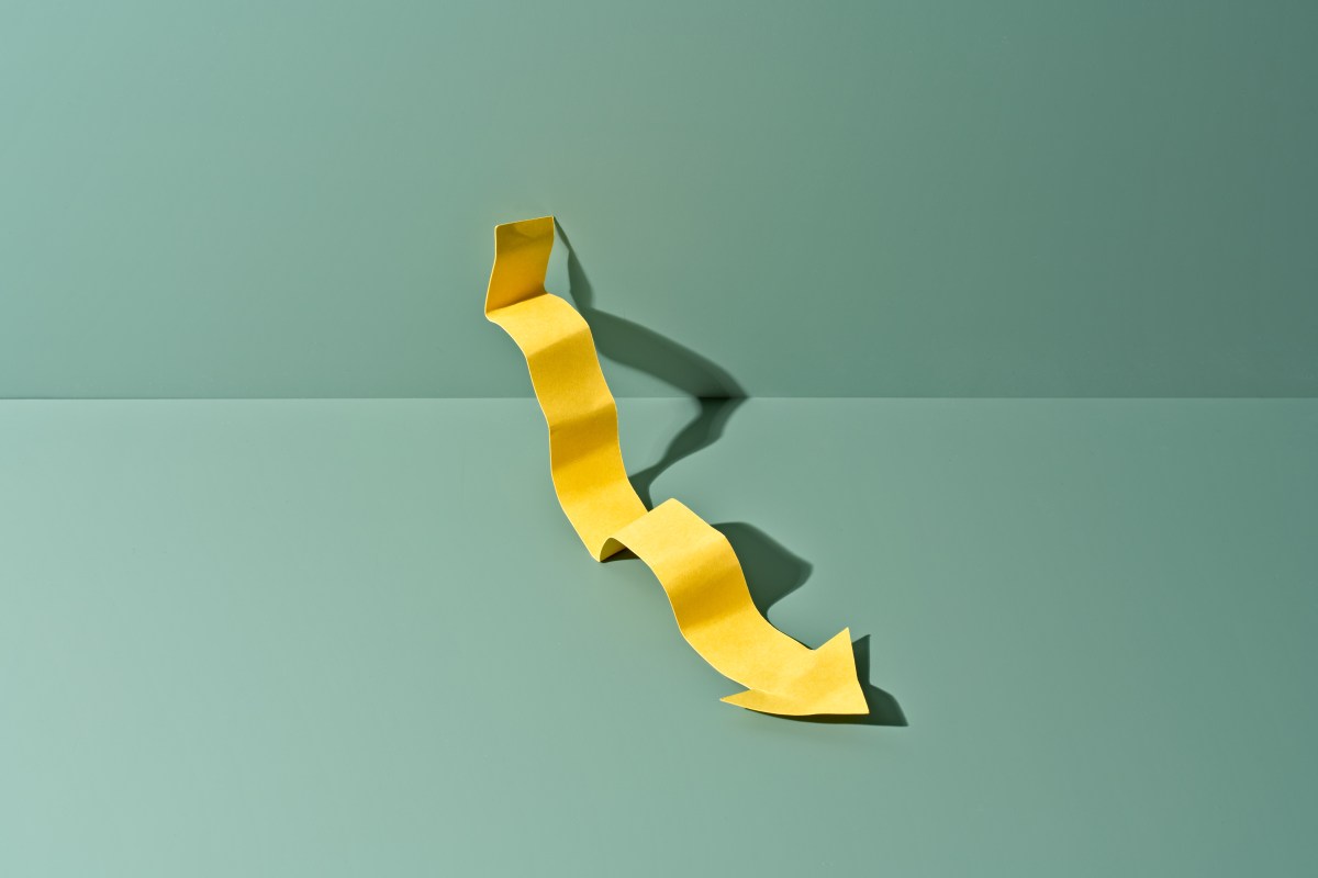 Why Are Hardware Startups Like Roombas and E-Bikes Facing Bankruptcy?