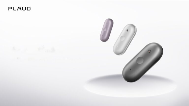 Plaud Introduces Innovative AI Pin and Desktop Meeting Notetaker