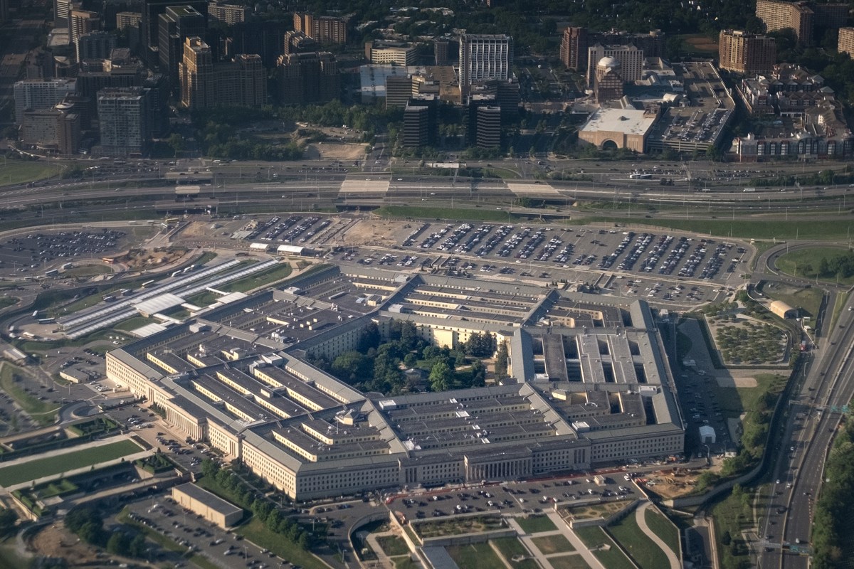 Pentagon and Anthropic Clash Over Claude AI Usage Issues